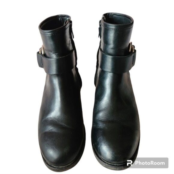 Frye Shoes - FRYE Kristen Harness Short black boots size 6 B USA